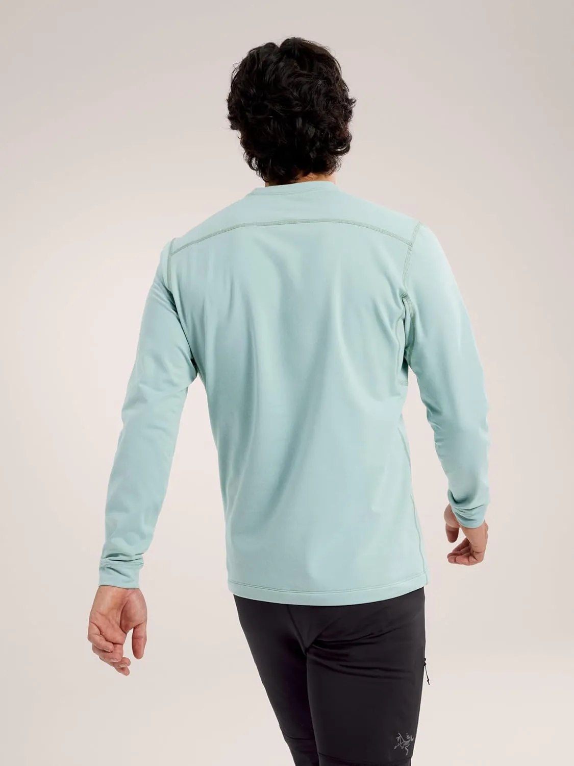 Arc'teryx Rho LT Crew Neck Men's | Versatile Lightweight Base Layer