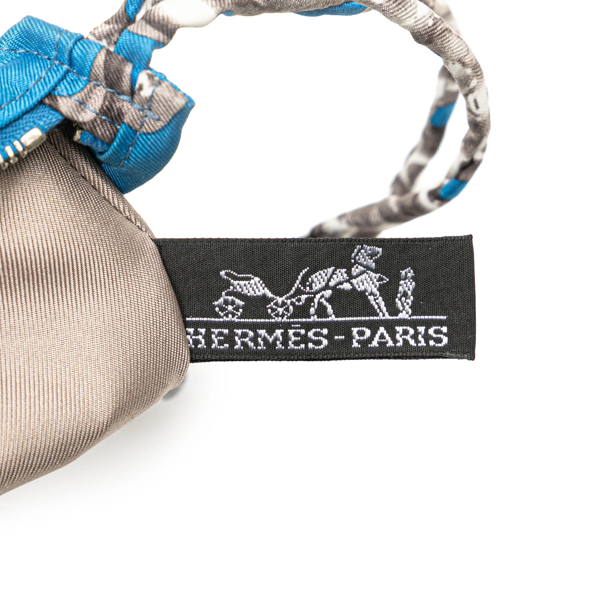 Blue Hermès Vif Argent Silky City 33 Crossbody Bag