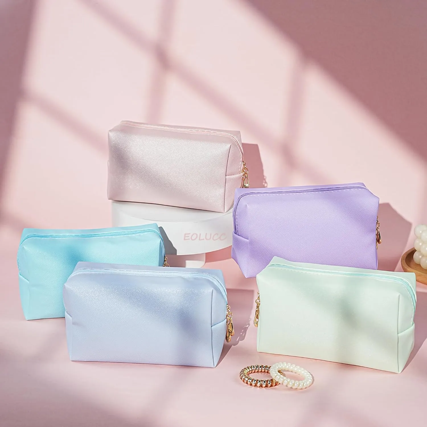 Bridesmaid Proposal Gifts Letter Cosmetic makeup bag bulk for Wedding Party Favors Bachelorette party decorations Makeup Pouch Birthday Toiletry Organizer Bag Makeup Case Gift (Light Green)