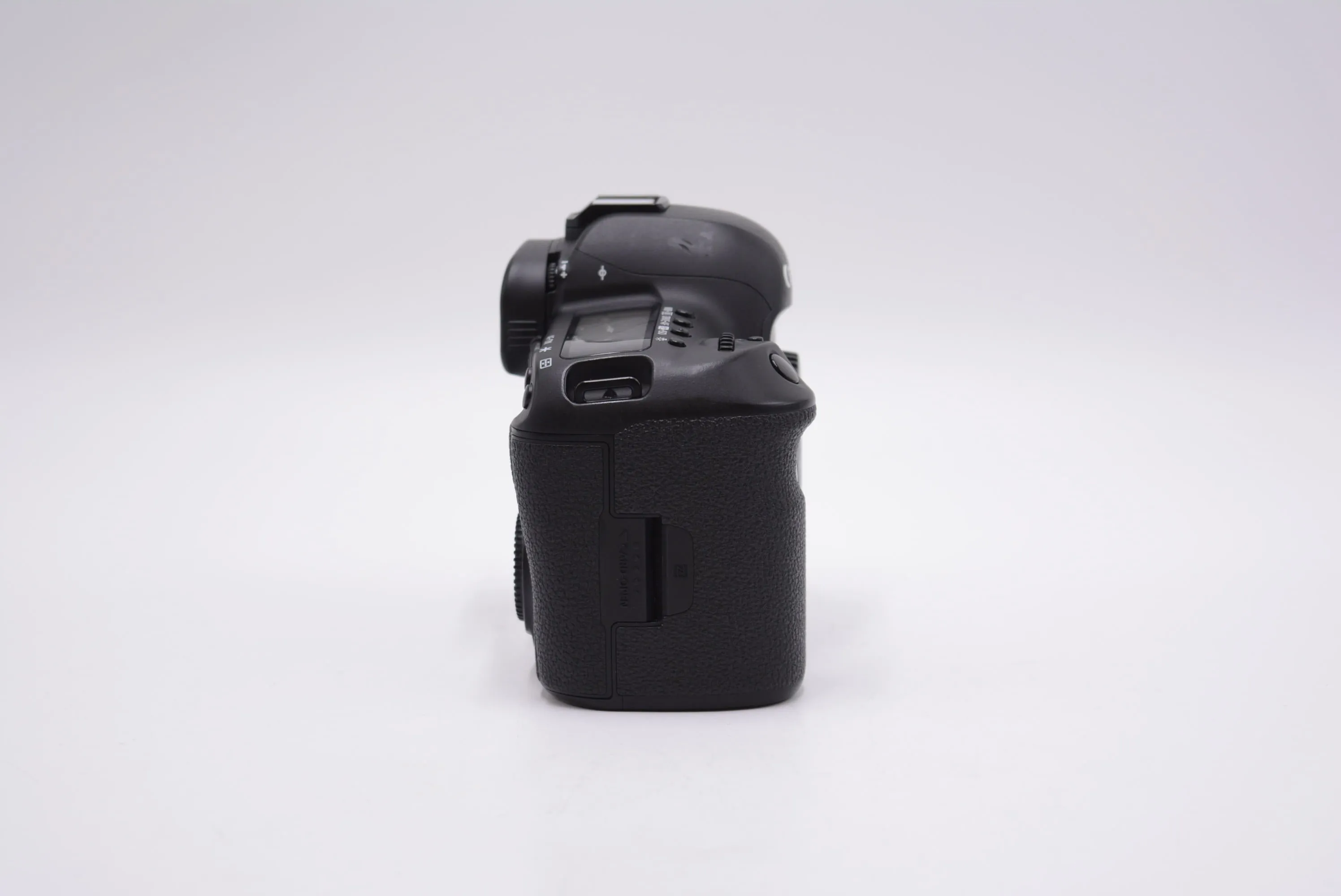 Canon EOS5DIV/BG1J/02756 EOS 5D Mark IV   SwissPro BG-1J Grip, Used