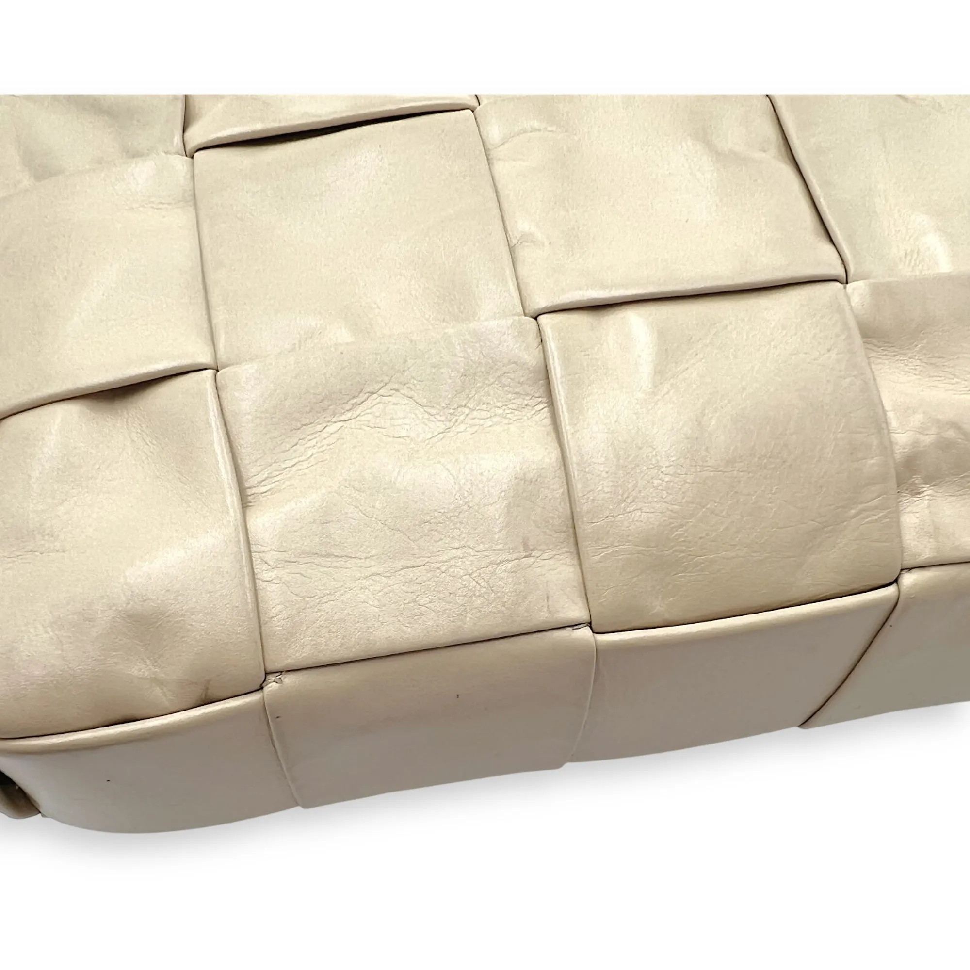 Cassette Crossbody Bag Beige in Calfskin, Silver hardware