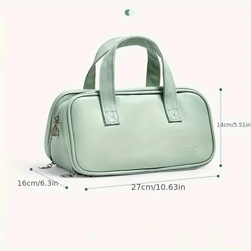 Charloutte | Versatile and functional travel-friendly cosmetic bag