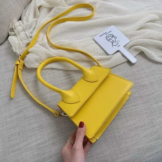 CLAIRE Crossbody