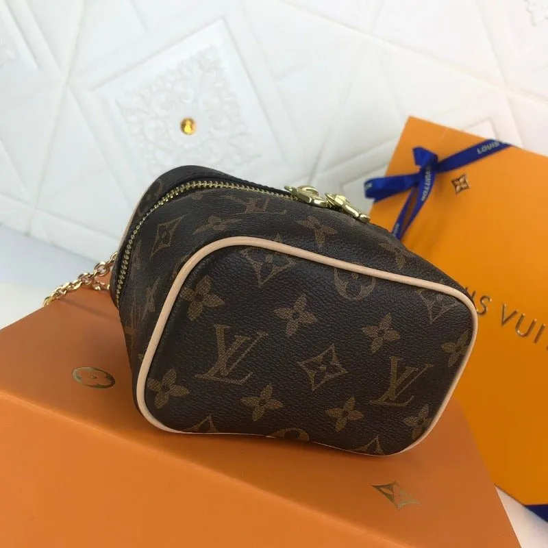 COSMETIC BAG - Global delivery TOILETRY NICE POUCH BB Price comparison ESMEE