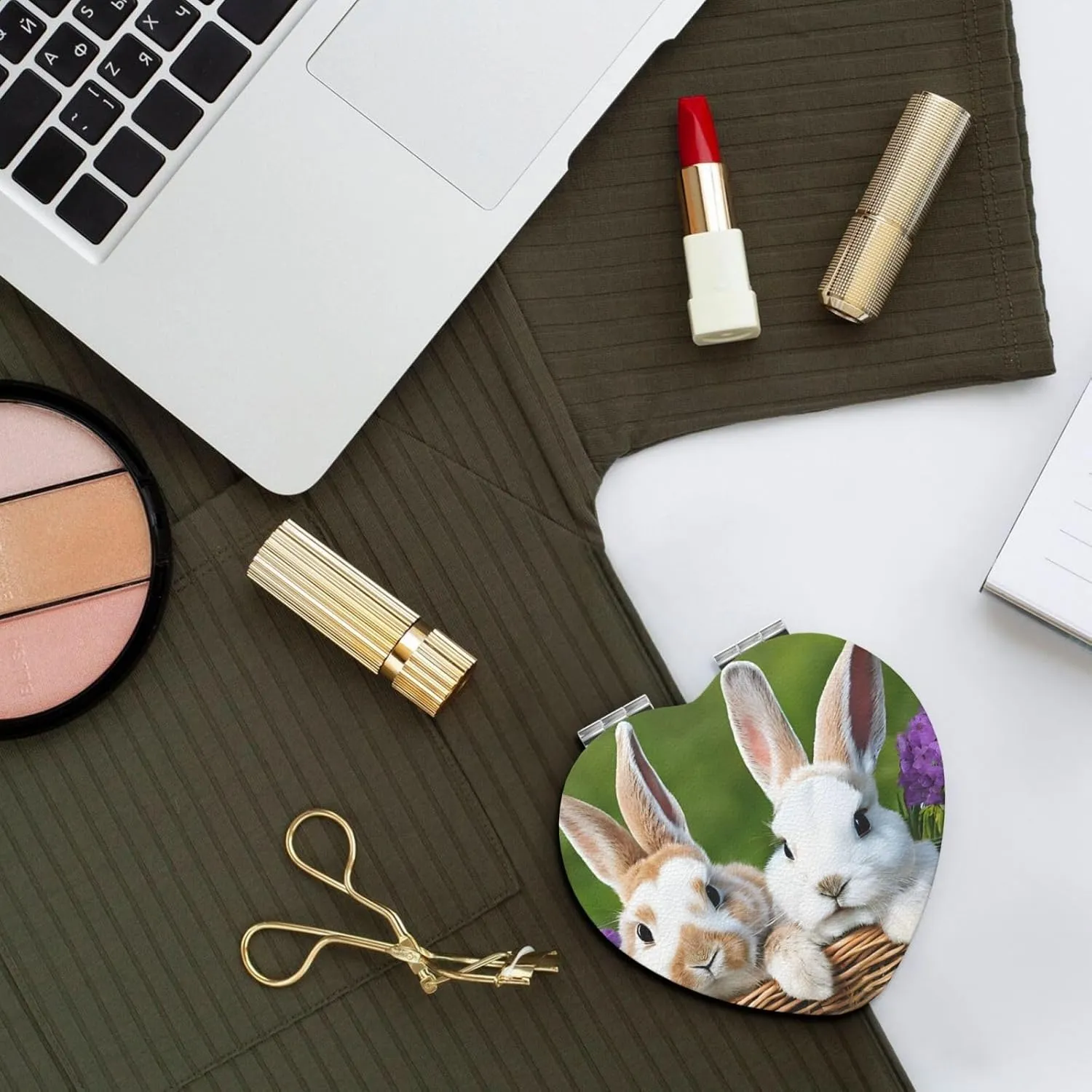 Cute Rabbits Portable Pocket Cosmetic Mirror-Compact and Light, It is A Necessary Thing to Go Out for Beauty and Makeup
