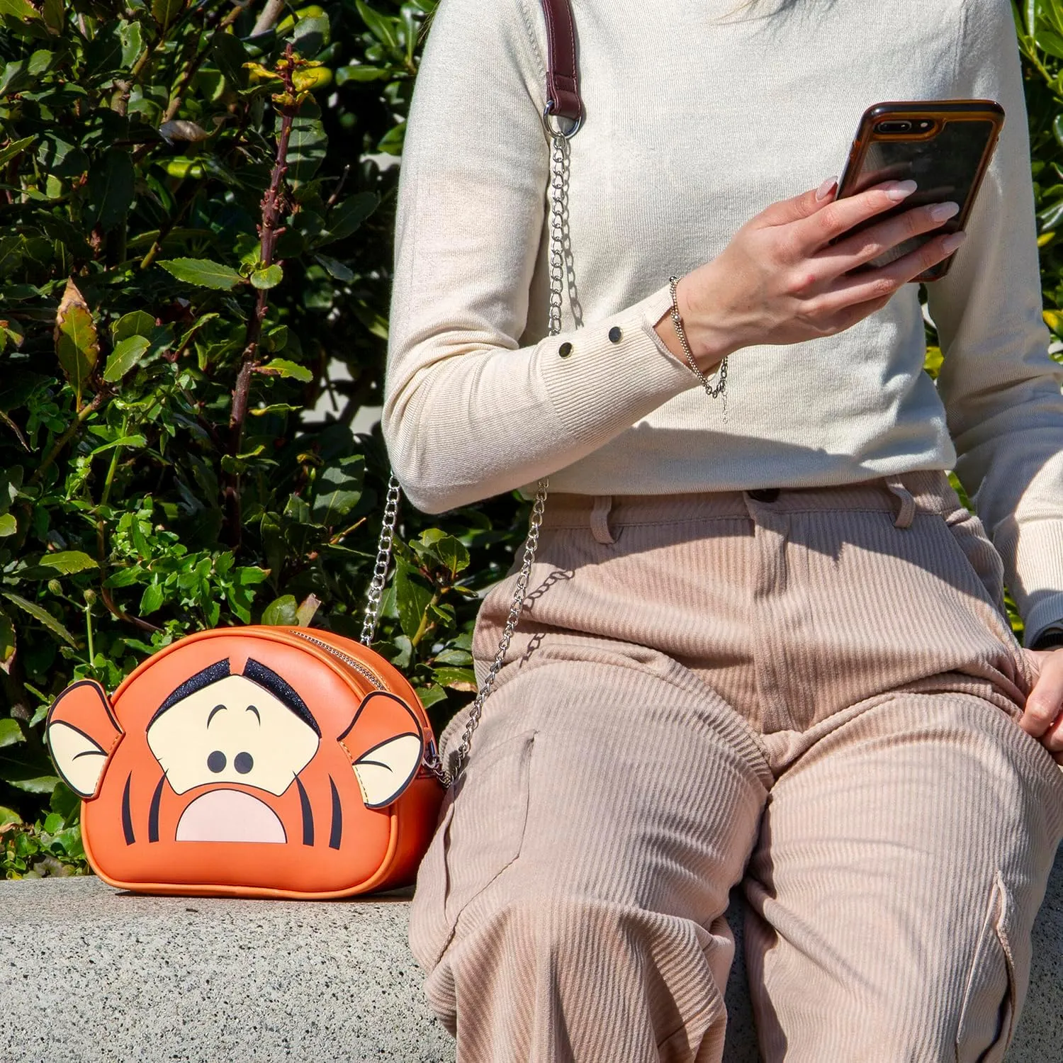 Disney Heady Shoulder Bag M