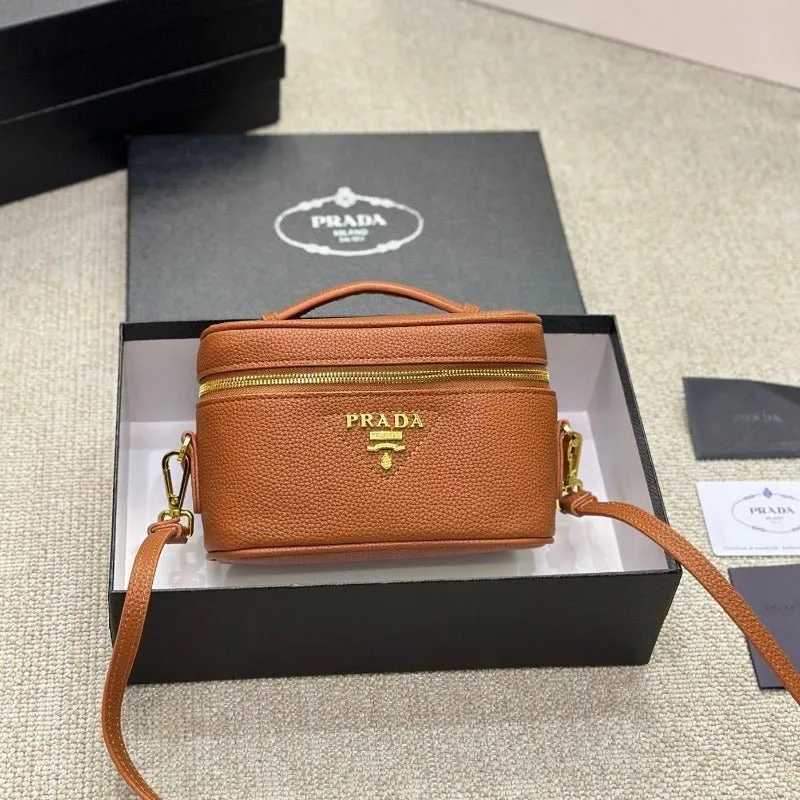 ESMEE - Vanity Triangle Logo Case Bag Brown