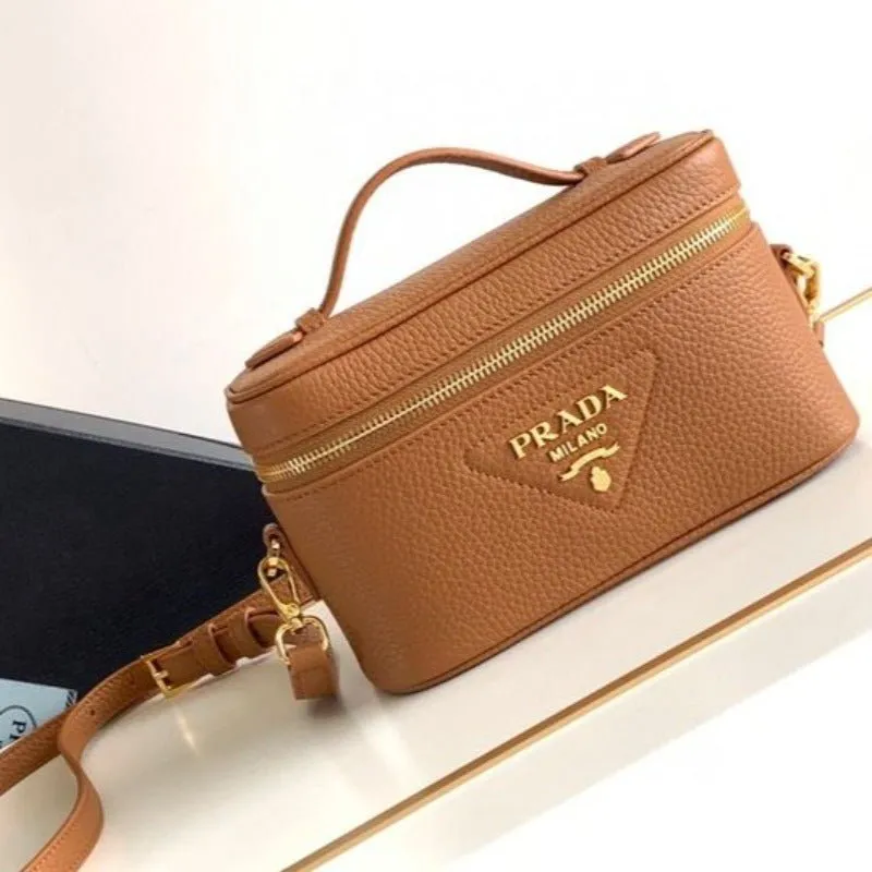 ESMEE - Vanity Triangle Logo Case Bag Brown
