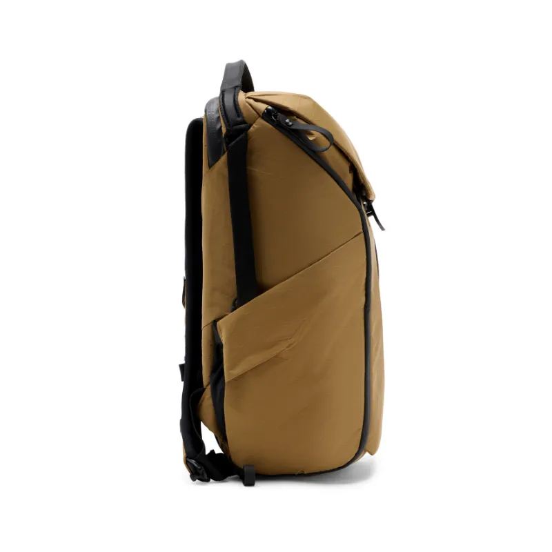 Everyday Backpack 20L v2 Coyote