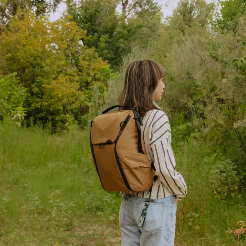 Everyday Backpack 20L v2 Coyote