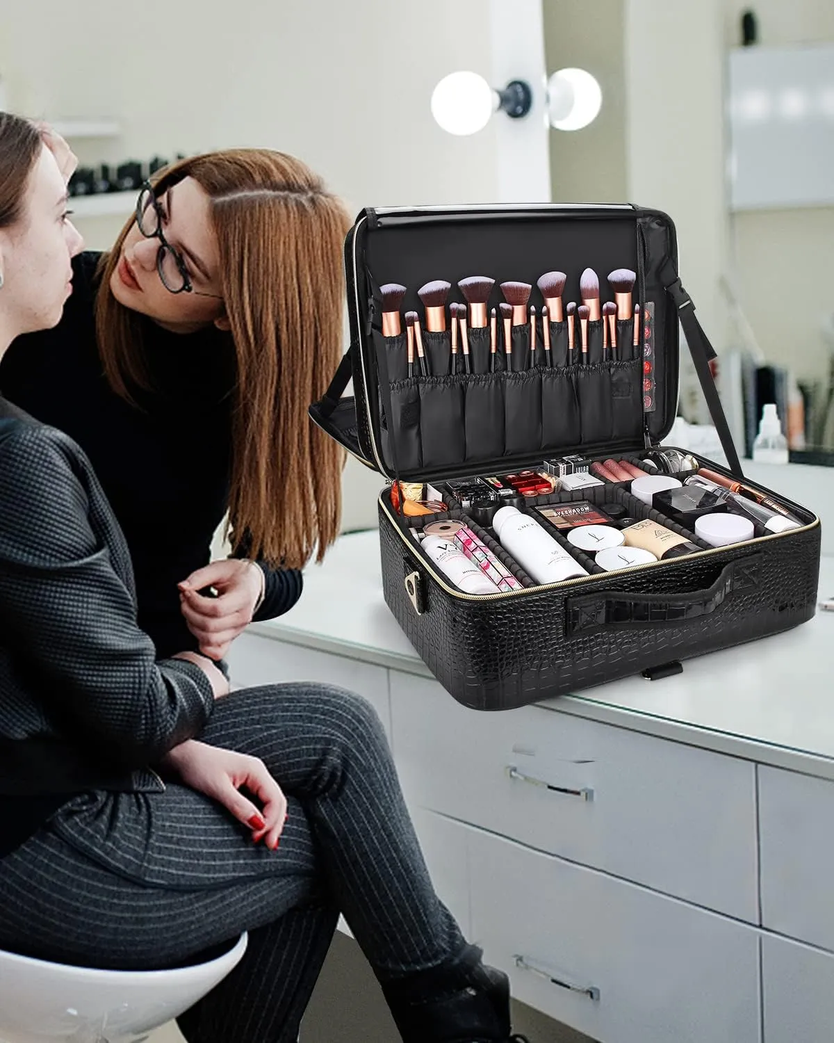 Extra Large Makeup Case, Travel Makeup Bag Makeup Brush Organizer, Professional Makeup Artist Makeup Organizer, with Adjustable Dividers and Shoulder Straps, Portable Makeup Bag (Crocodile, Black)