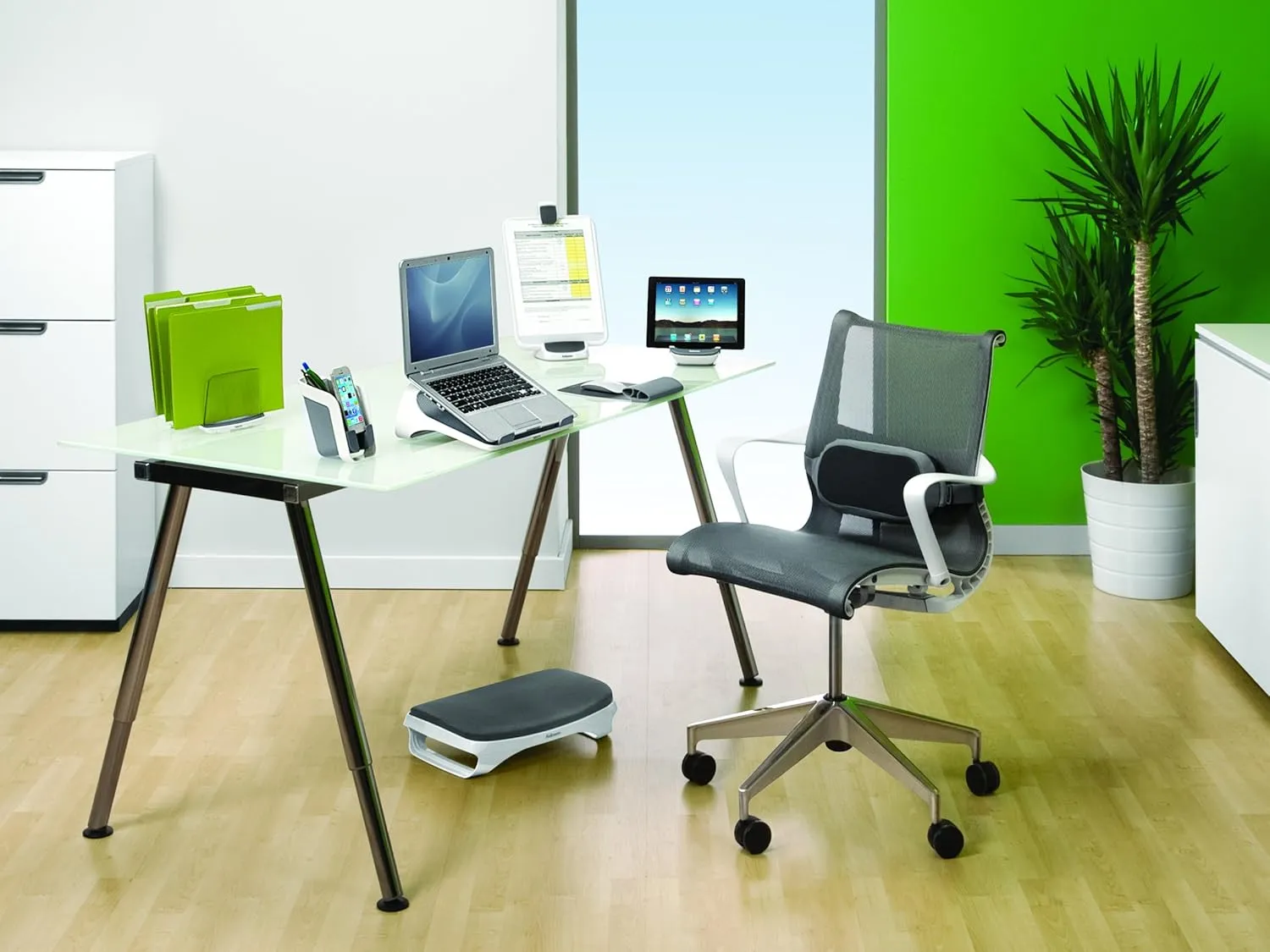 Fellowes I-Spire Series Laptop Lift/Stand, White/Gray (9311201)