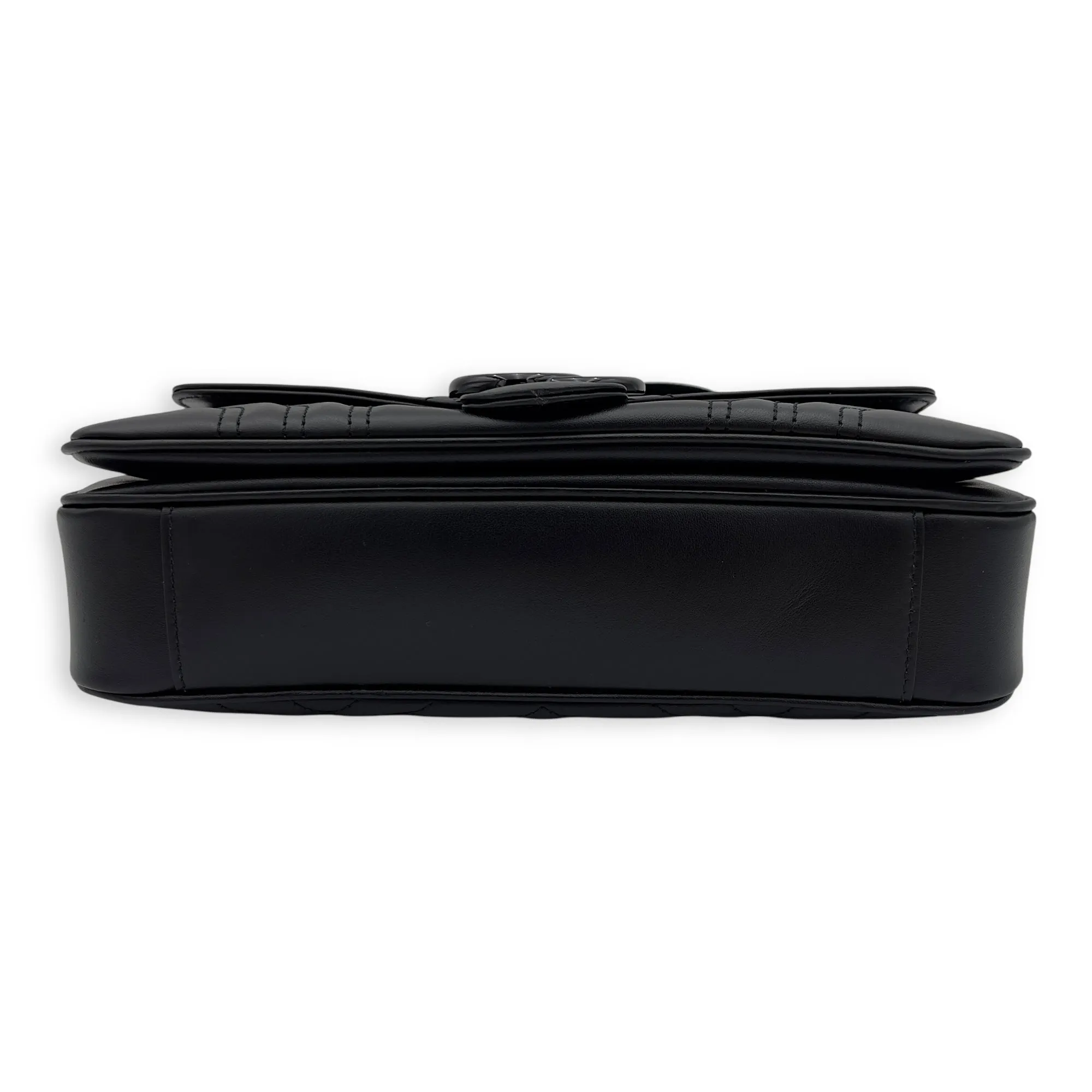 GG Marmont Crossbody Bag Black in Calfskin, black hardware