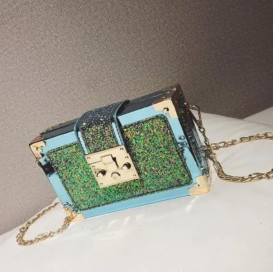 Gradient clutch bag