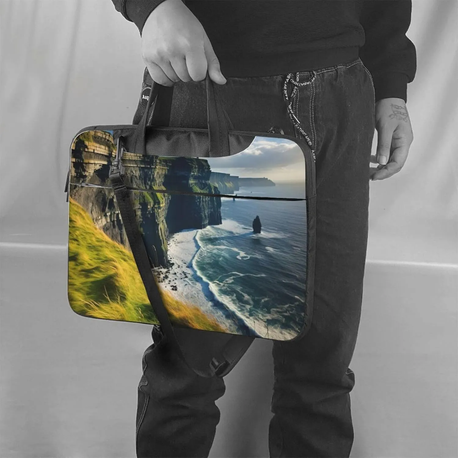 Ireland Outdoors County Clare The Cliffs Portable Single-Shoulder Laptop Bag With Hand - Held Option For 13-15.6 Inch Laptops