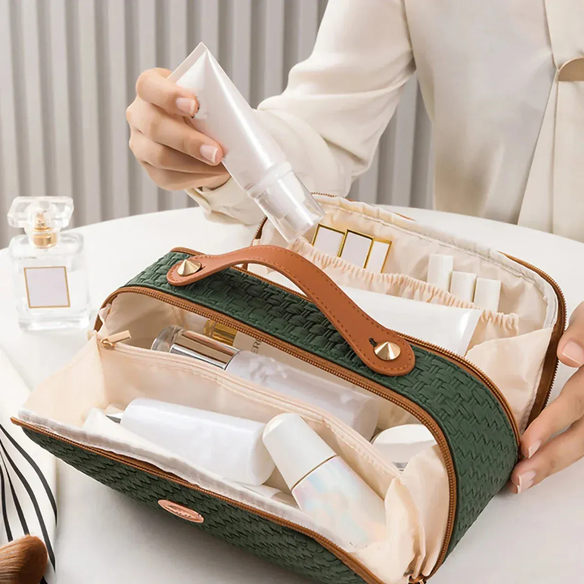Jemma | Large Capacity Waterproof Cosmetic Makeup Travel Bag