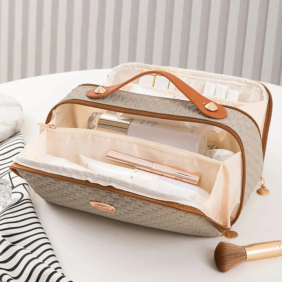 Jemma | Large Capacity Waterproof Cosmetic Makeup Travel Bag