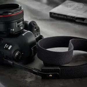 Kamera Tragegurt aus Leder und Baumwolle für DSLR in Schwarz | Rock n Roll | S