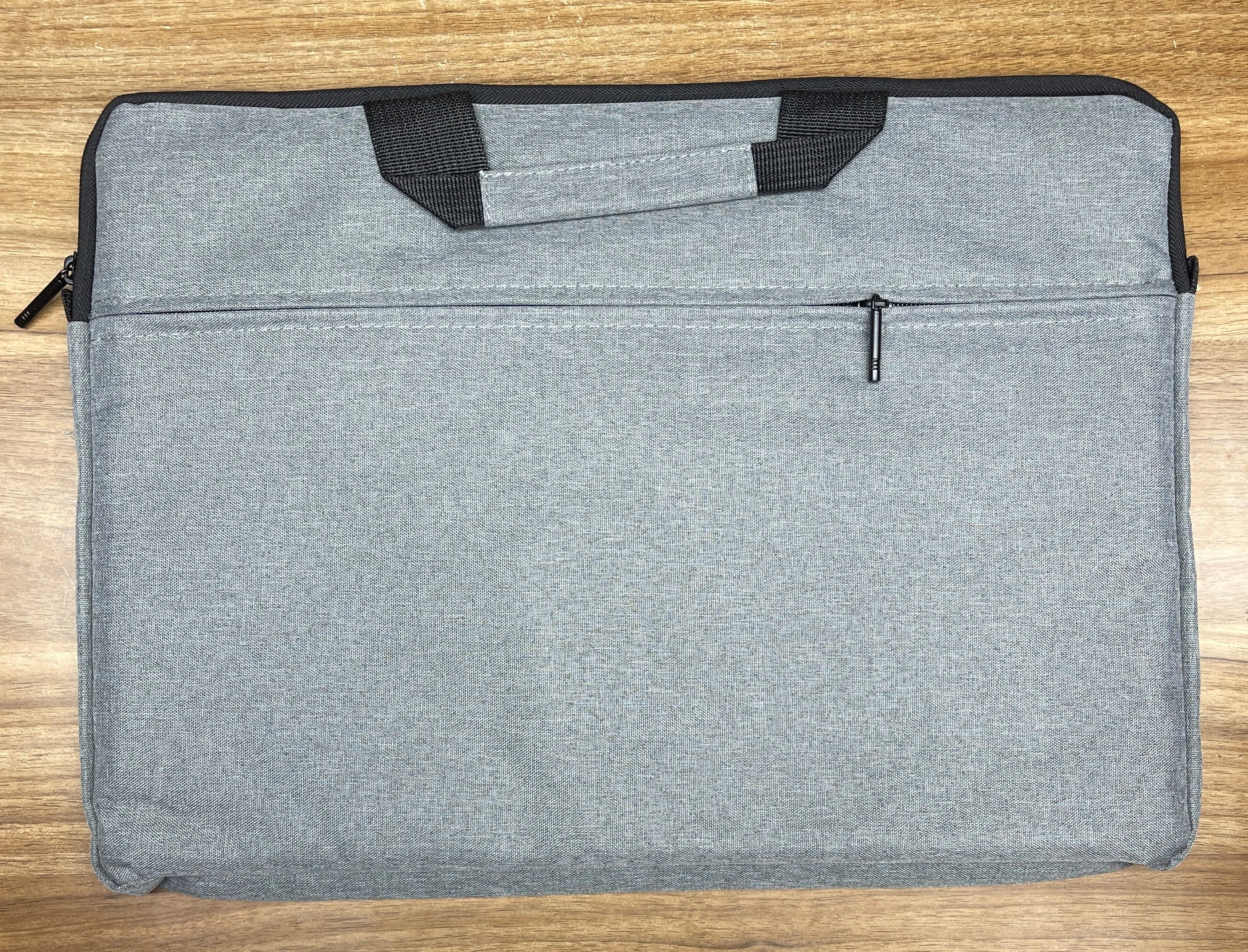 laptop Shoulder bag 15.6" sleek design light wieght,very comfirtable.
