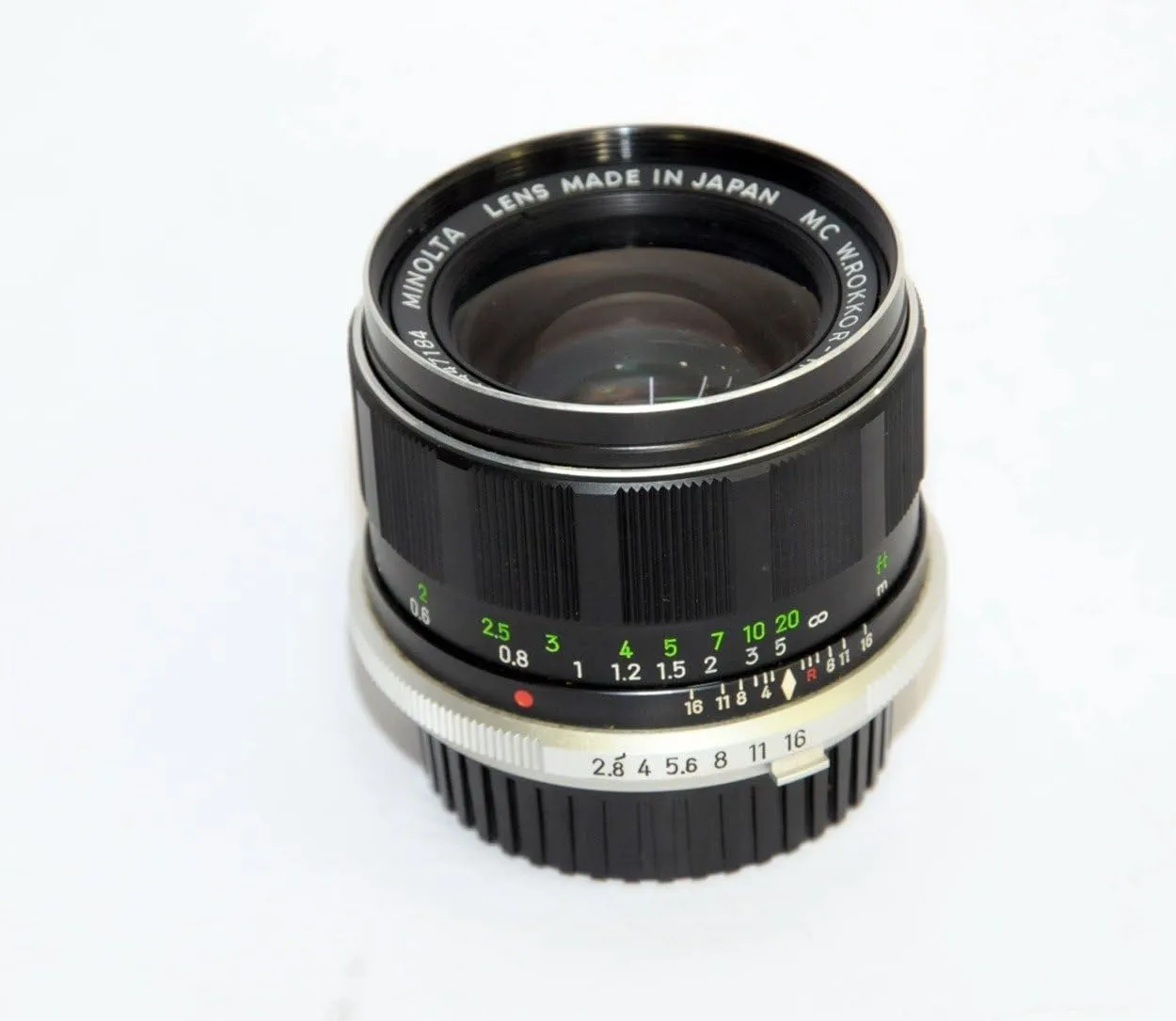 MINOLTA 35mm f:2.8 Wide Angle Lens MD mount Manual Focus for SLR DSLR Cameras (Renewed)