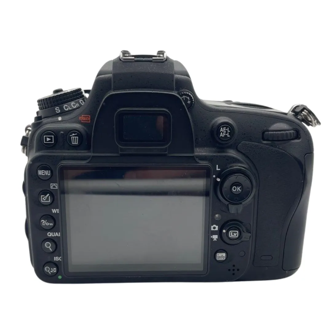 Nikon D600 Full-Frame DSLR Camera 24.3 Megapixel (BODY ONLY)