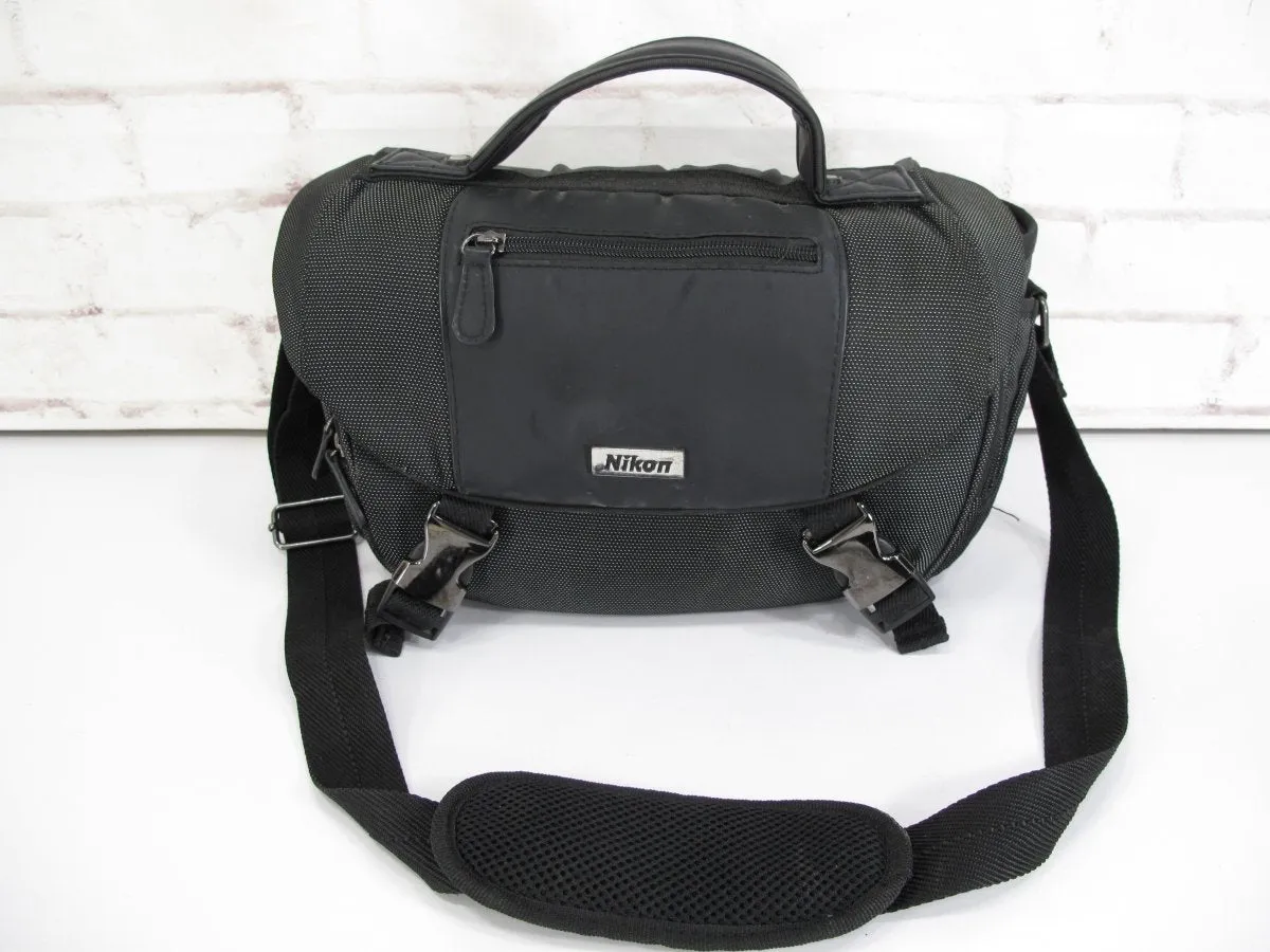 Nikon Deluxe Digital SLR Camera Case Gadget Bag for D3100 D3200 D5100 D5200 D750