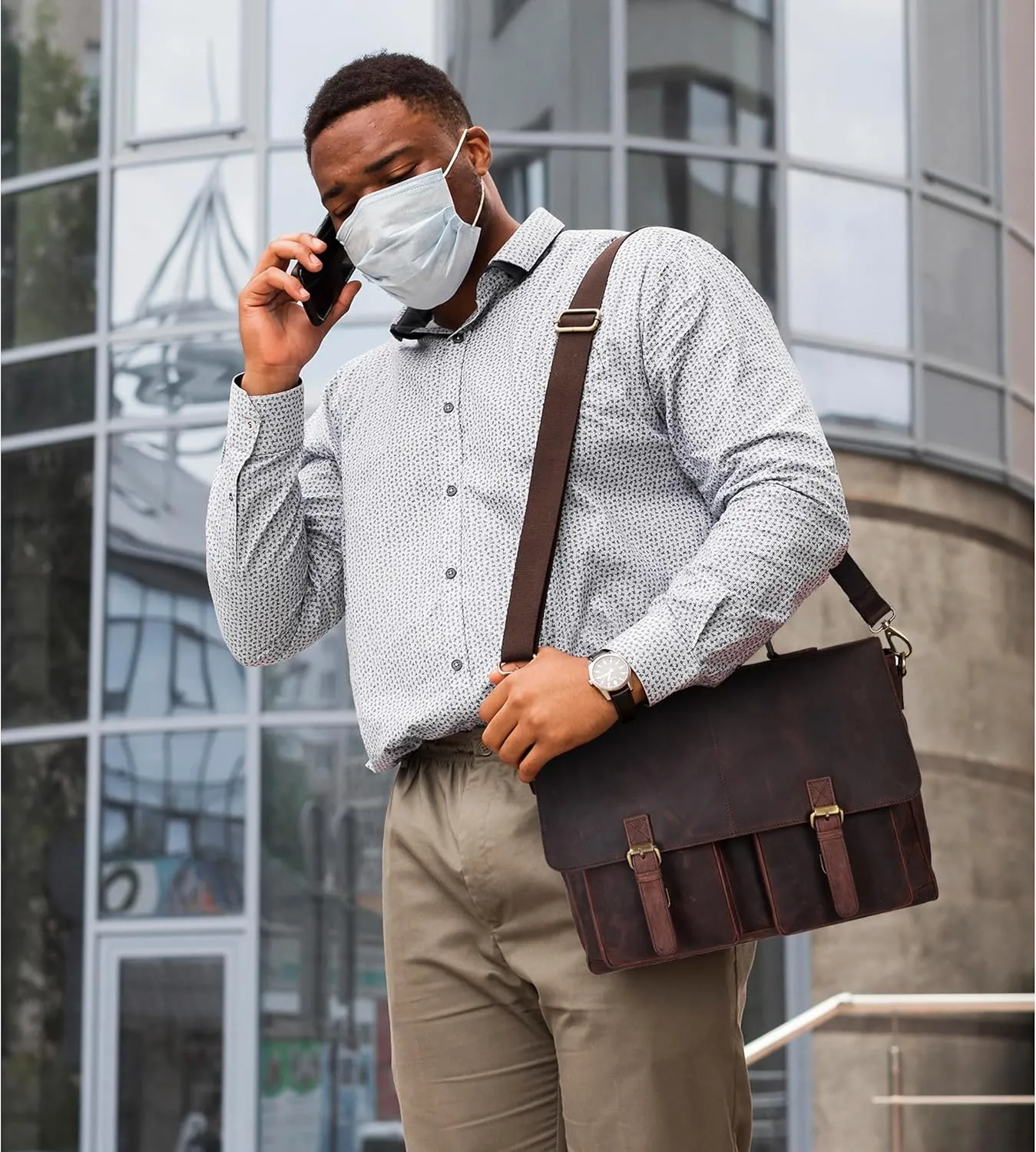 Oak Leathers Leather Messenger Bag for Men and Women - Laptop Briefcase Bag For College, Office, Adjustable Shoulder Strap