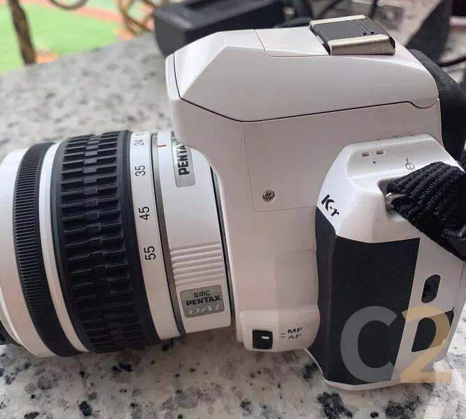 Pentax K-r DSLR Camera with 18-55mm Lens - 80% Like New (White)
