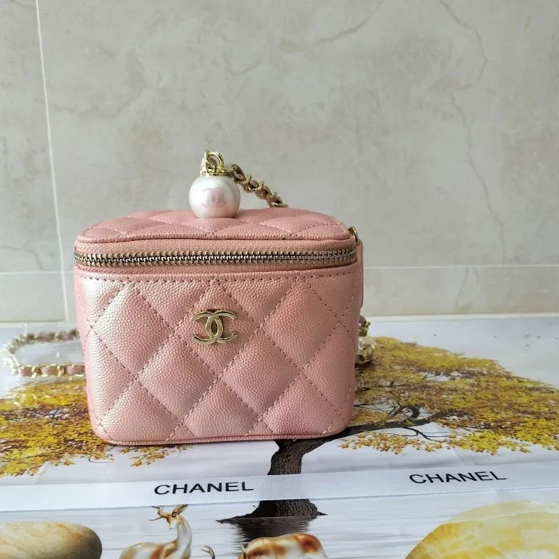 Pink Light Quilted Pearl Beautifully crafted Mini Vanity Caviar User-friendly ESMEE Case -