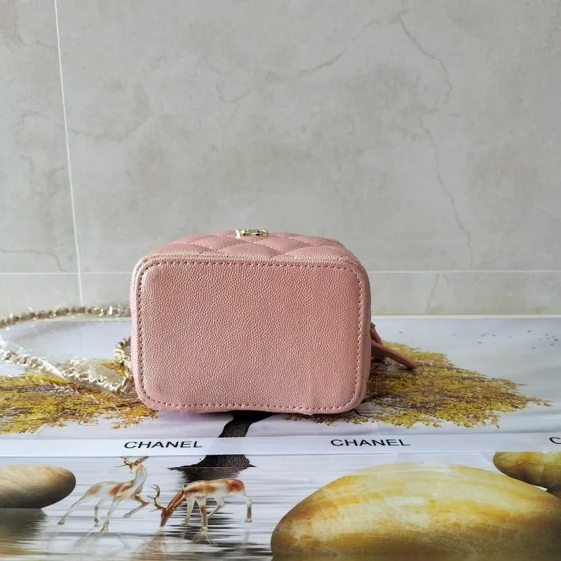 Pink Light Quilted Pearl Beautifully crafted Mini Vanity Caviar User-friendly ESMEE Case -