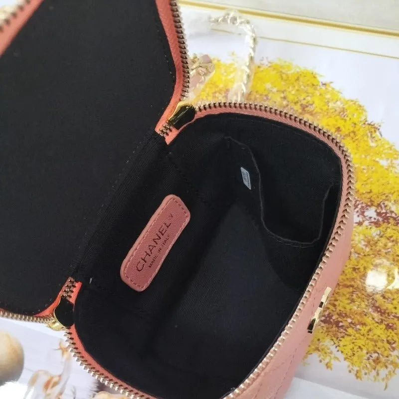 Pink Light Quilted Pearl Beautifully crafted Mini Vanity Caviar User-friendly ESMEE Case -