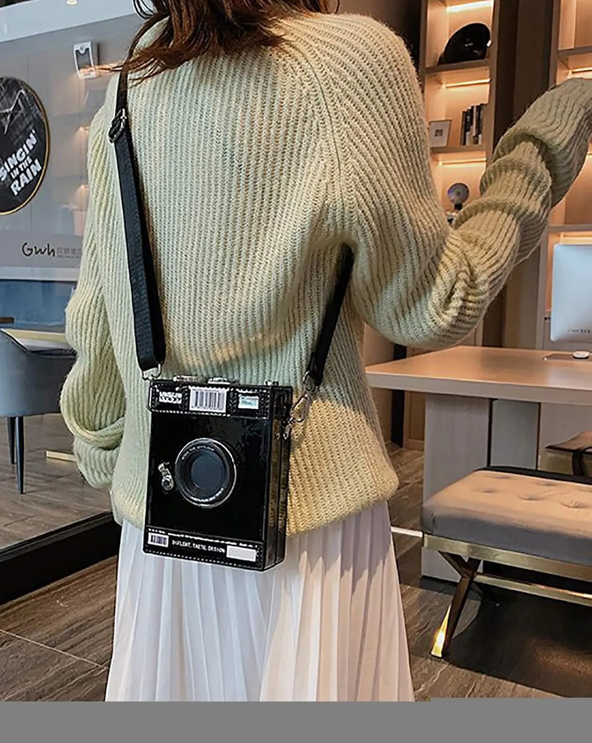 QZUnique Camera Shoulder Bag Snapshot PU Leather Crossbody Bag Vintage Novelty Cute Handbag Purse