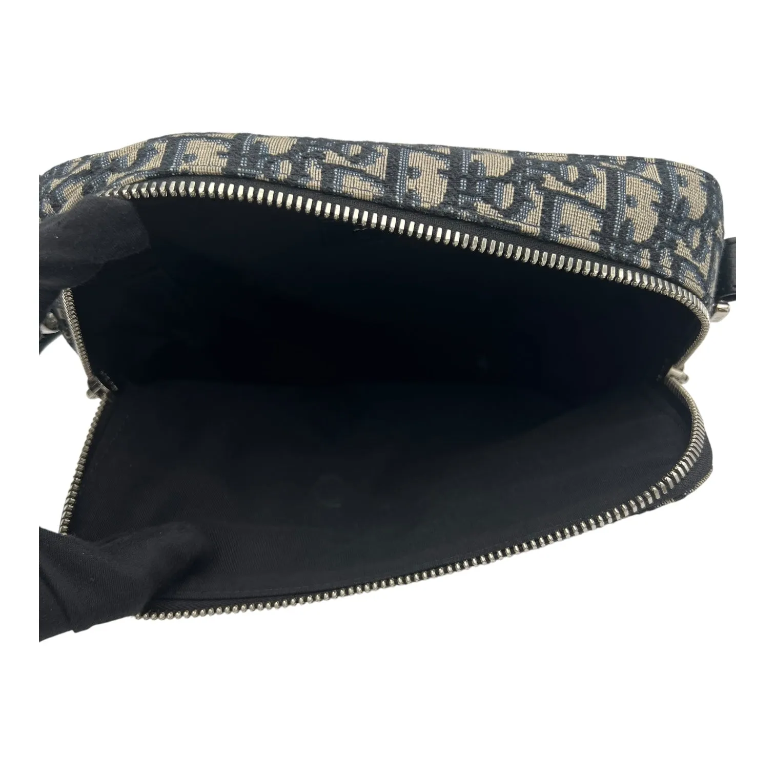 Safari Crossbody Bag Blue in Canvas, Silver hardware