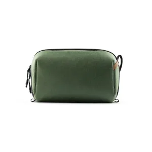 Saphir | Durable and spacious travel makeup organizer