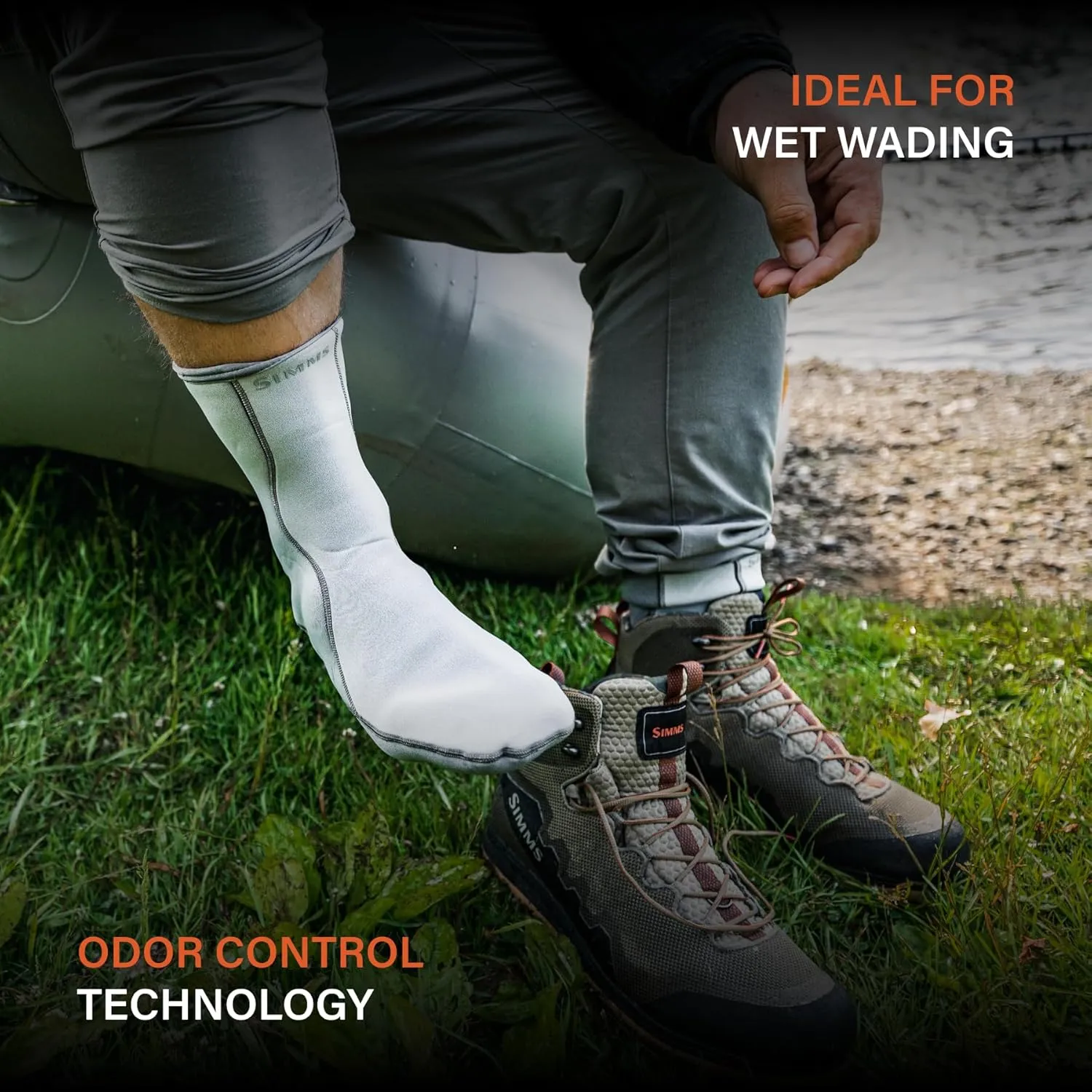 Simms Neoprene Wading Socks for Fly Fishing – Abrasion-Resistant and Comfortable Wet Wading Socks