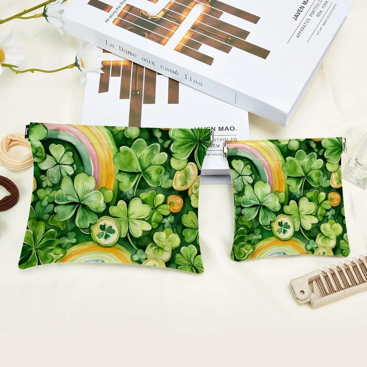 St Patrick Day Shamrock Clover Rainbow Coins Pocket Cosmetic Bag, Waterproof Squeeze Makeup Bag No Zipper Self-Closing, Portable Mini Travel Storage for Headphones Jewelry