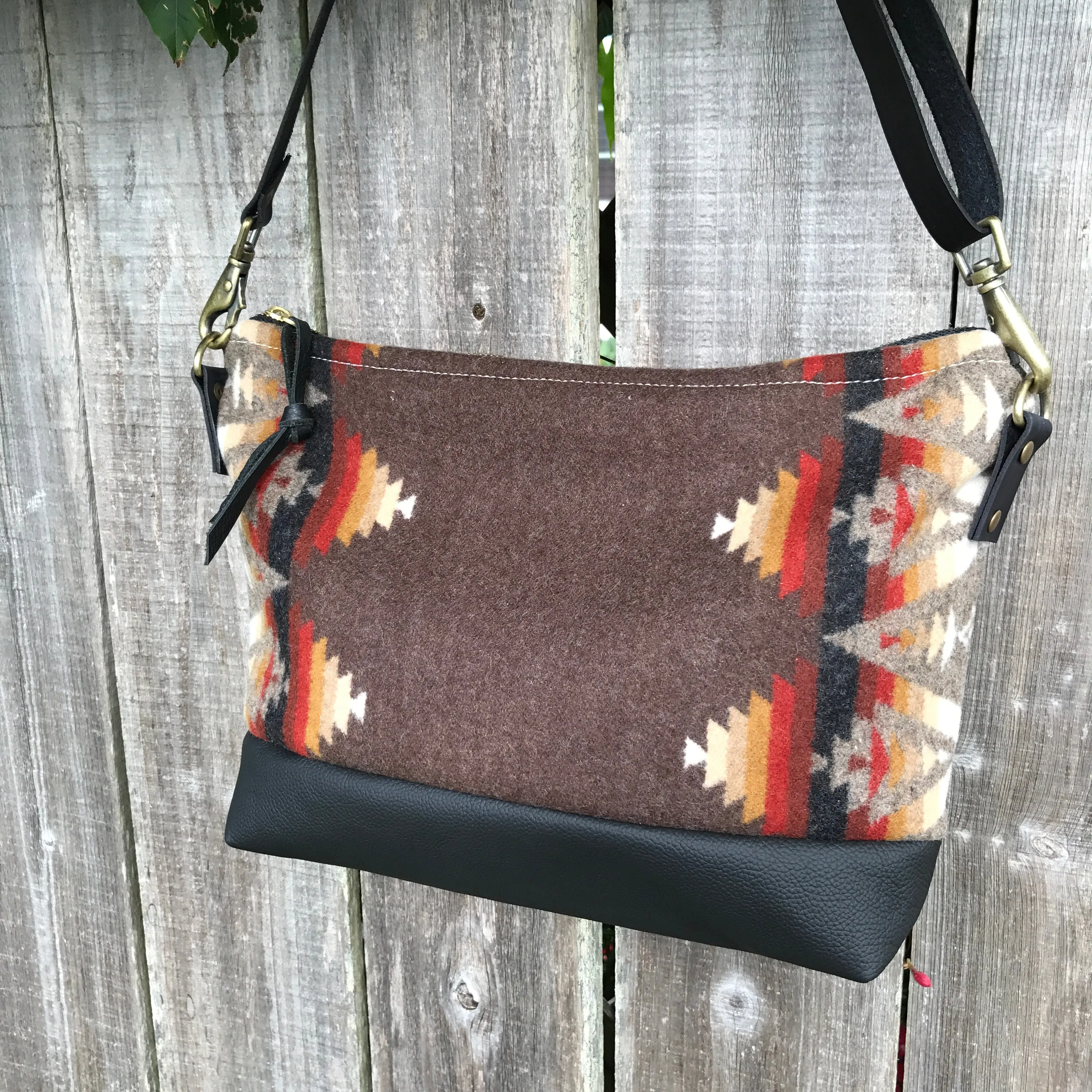 The Alsea Crossbody