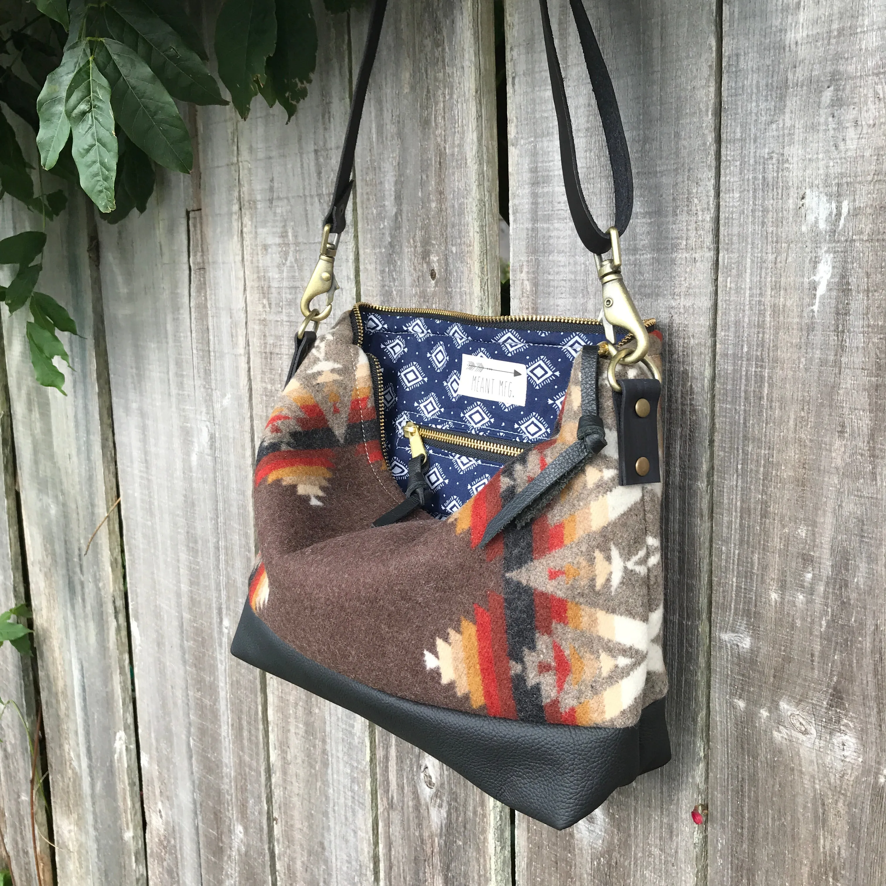 The Alsea Crossbody