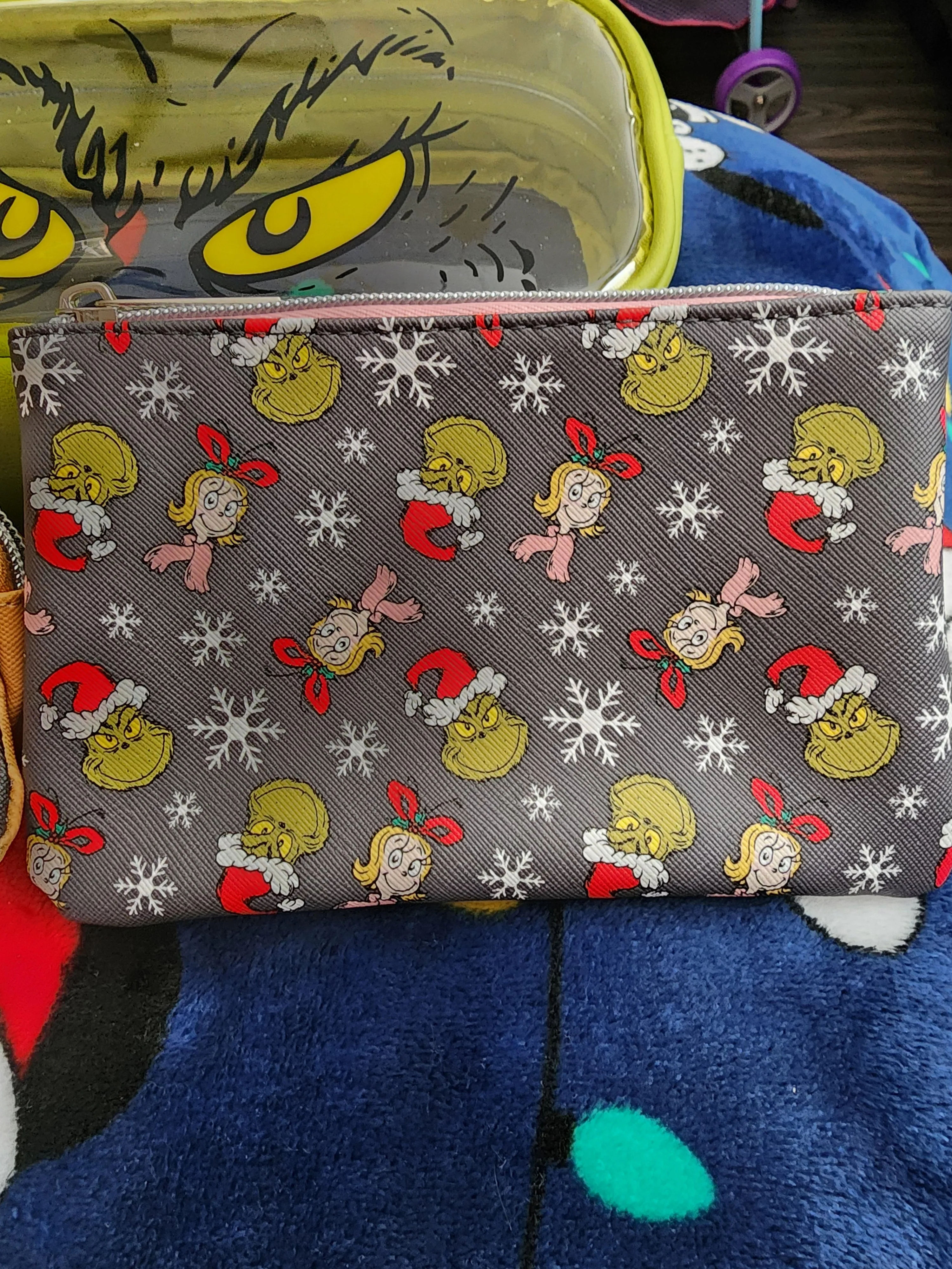 The Grinch Holiday Cosmetic Bags Set