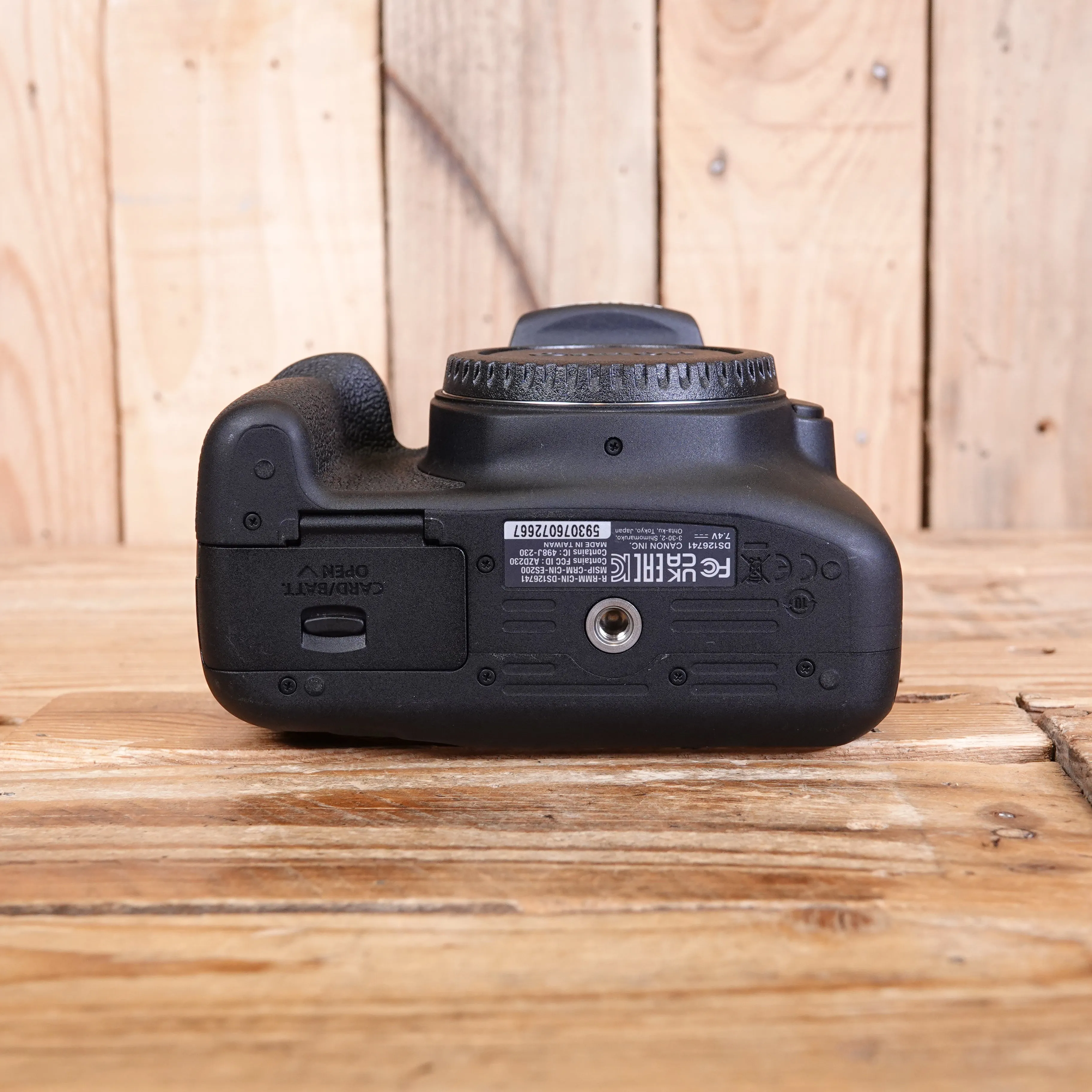 Used Canon EOS 2000D DSLR Camera Body