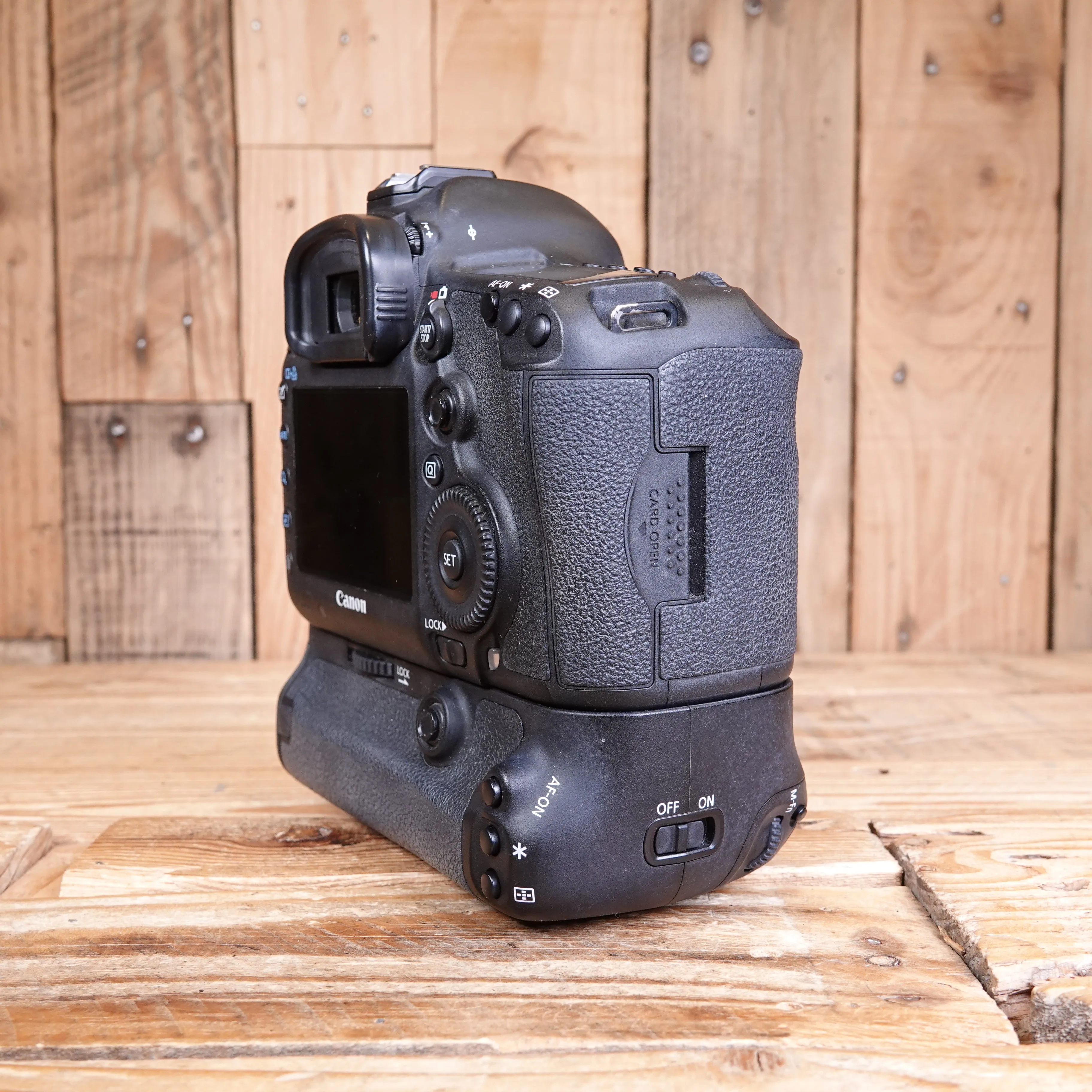 Used Canon EOS 5D Mark III Digital SLR Camera with BG-E11 Grip