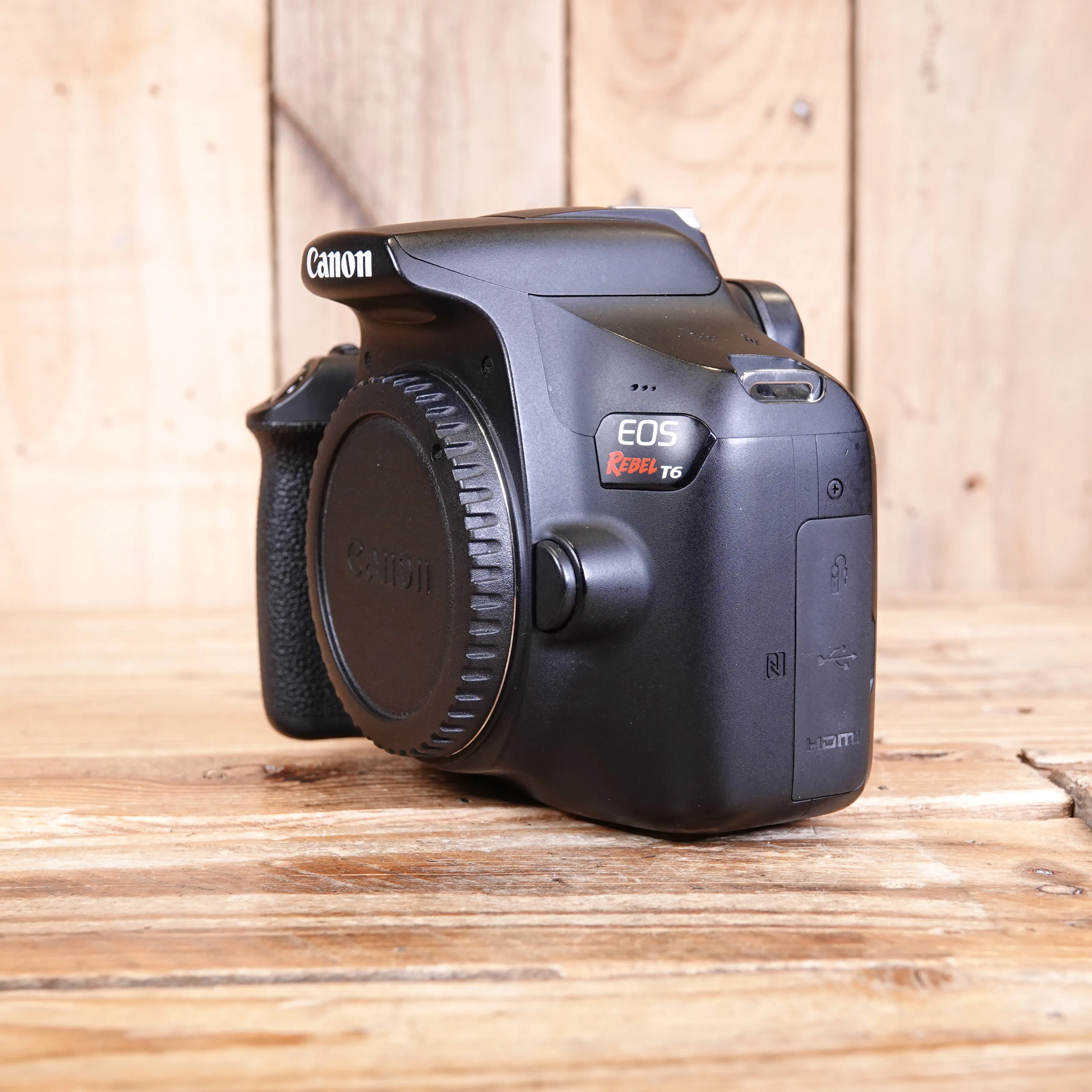 Used Canon EOS Rebel T6 (1300D) Camera