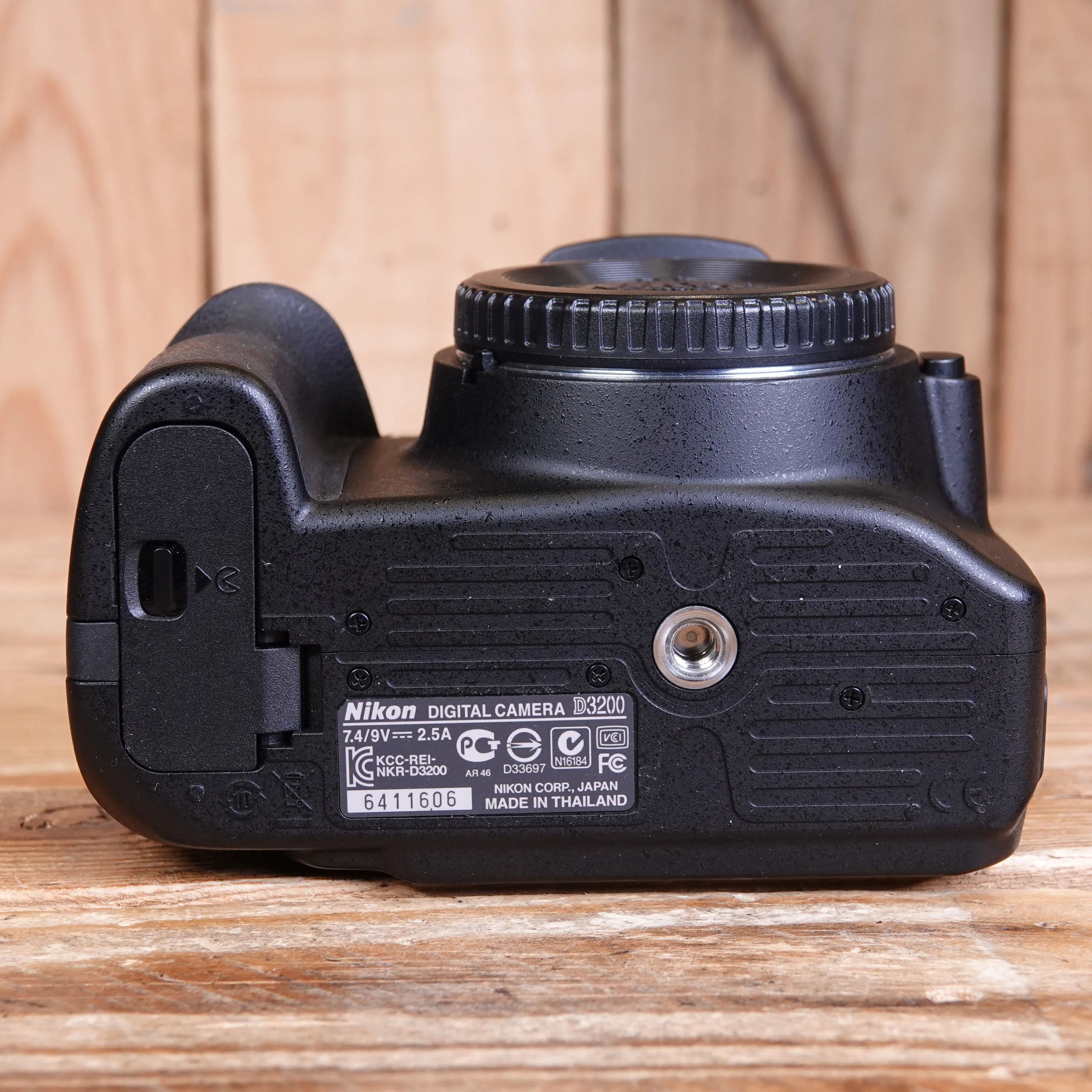 Used Nikon D3200 DSLR Camera Body