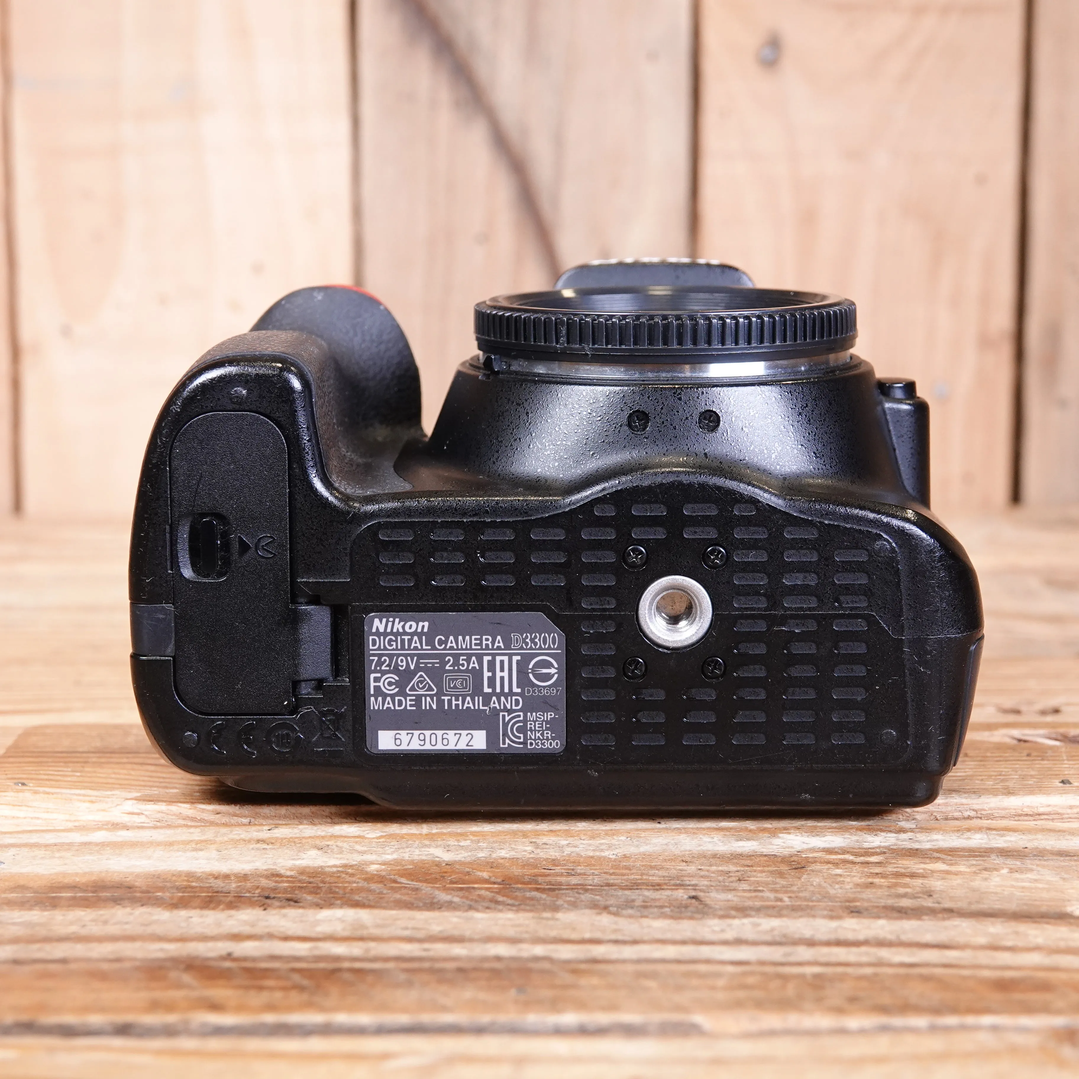 Used Nikon D3300 DSLR Camera Body