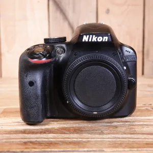 Used Nikon D3300 DSLR Camera Body