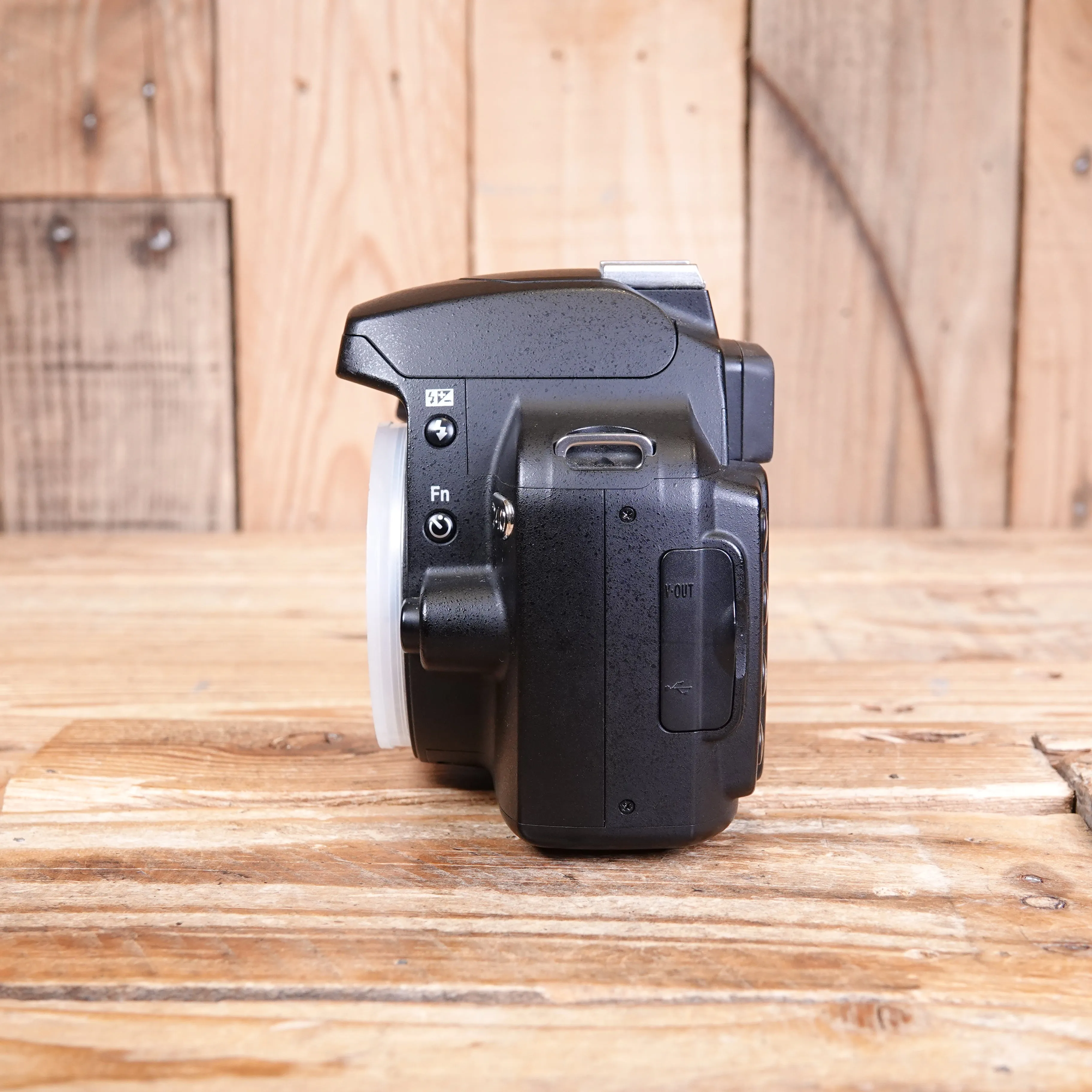 Used Nikon D40 Digital SLR Camera Body