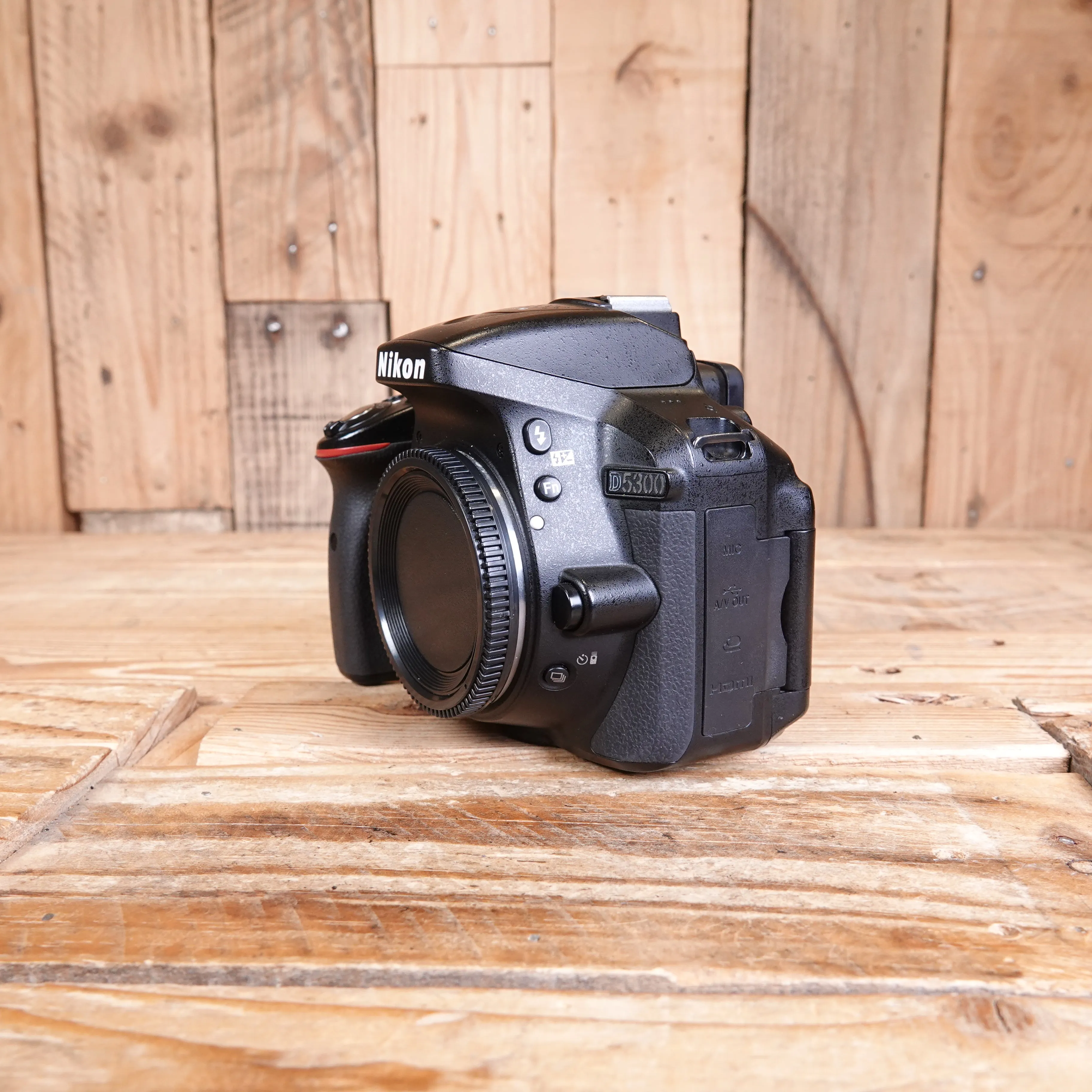 Used Nikon D5300 Camera Body