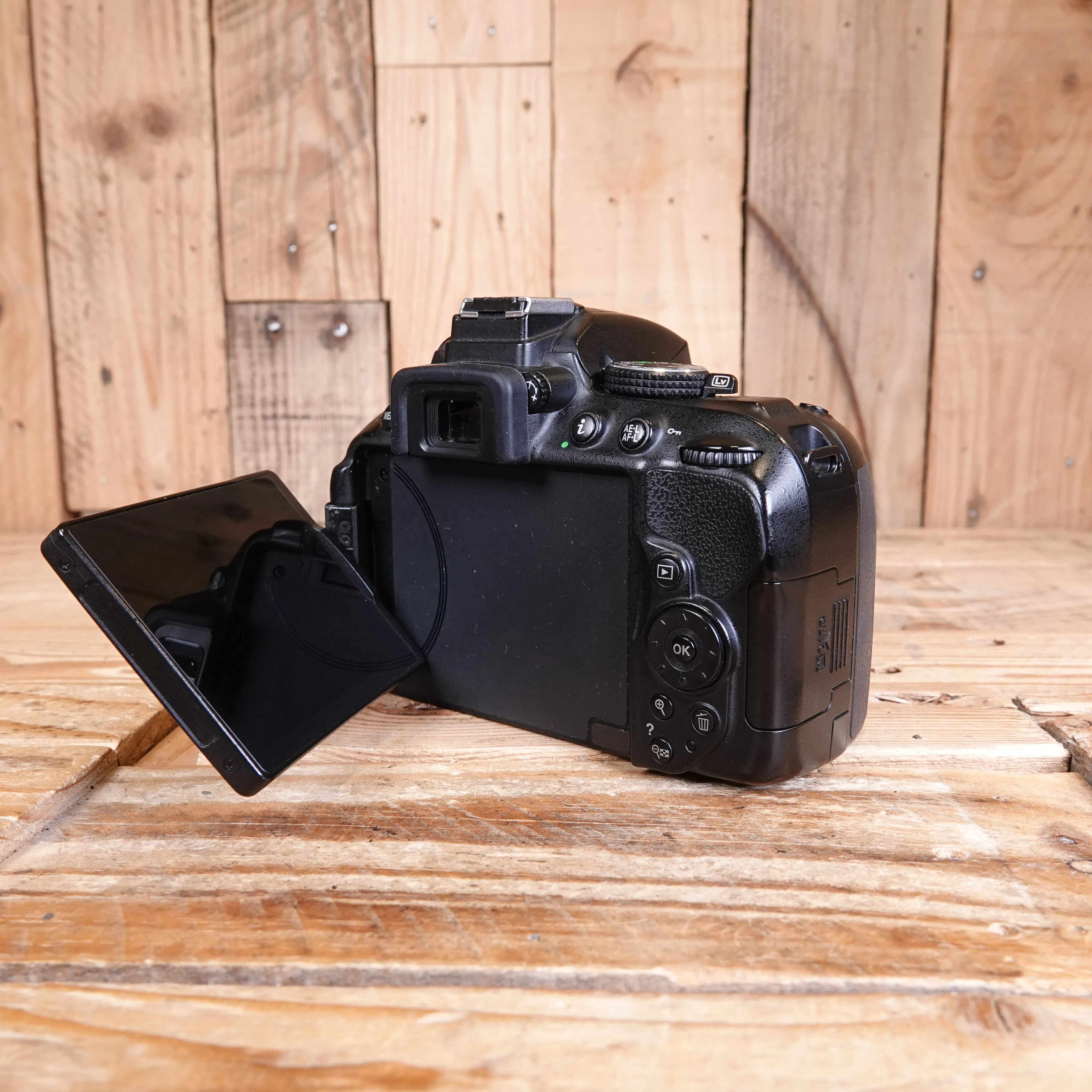 Used Nikon D5300 Camera Body