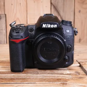 Used Nikon D7000 DSLR Camera Body