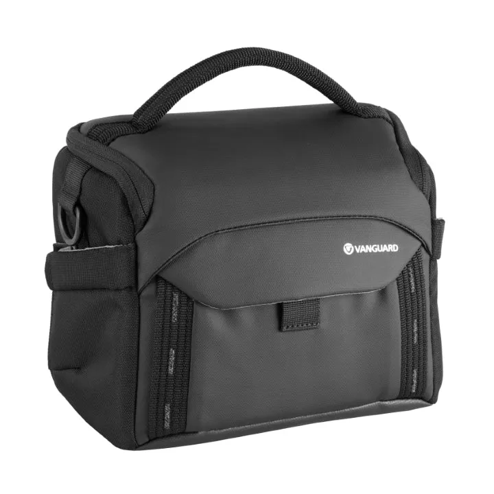 Vanguard VEO ADAPTOR 24M Shoulder Bag Black
